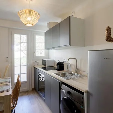 016- T2 Tropisme, 1 Chambre,clim,wifi,parking