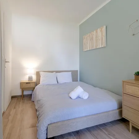 016- T2 Tropisme, 1 Chambre,clim,wifi,parking Apartment