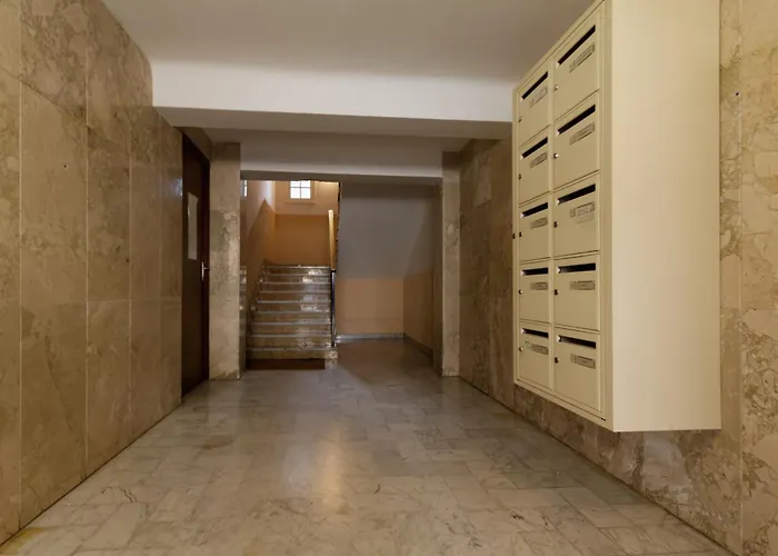 016- T2 Tropisme, 1 Chambre,clim,wifi,parking *