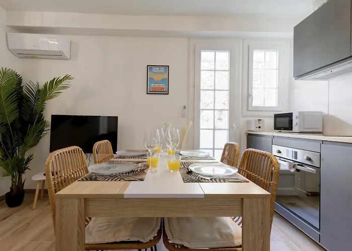 016- T2 Tropisme, 1 Chambre,clim,wifi,parking *